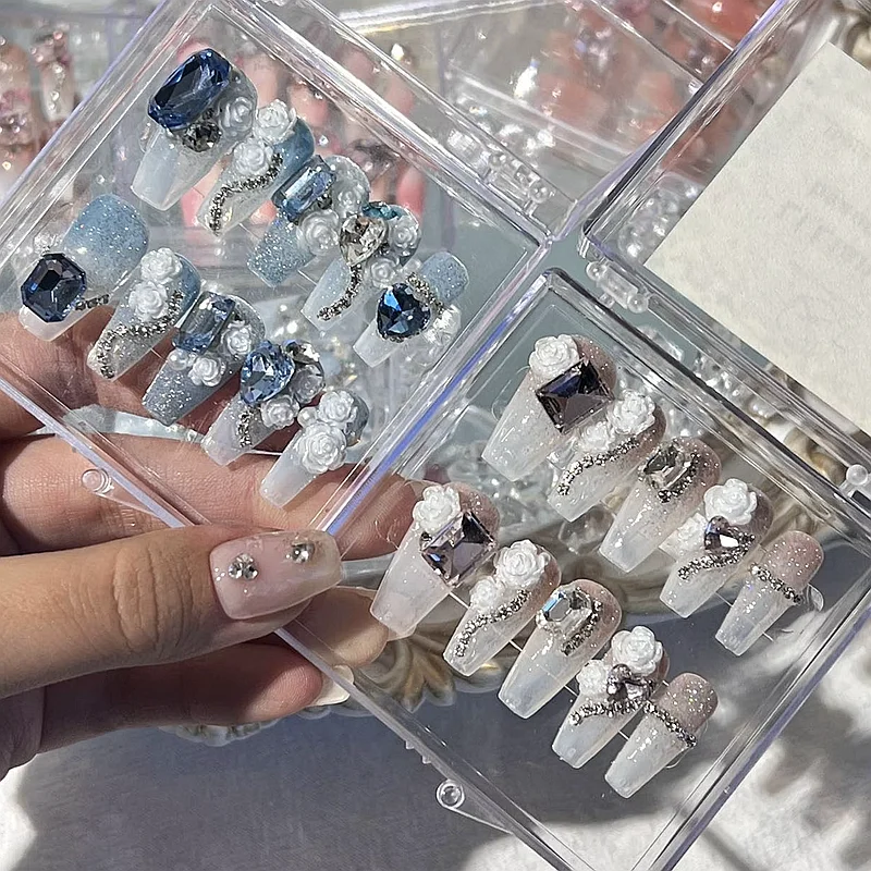 

Handmade Luxury Glittery Rhinestone Fake Nail With Glue Flower Press On Nails Art Reusable Short Coffin False Nail Tips Gift