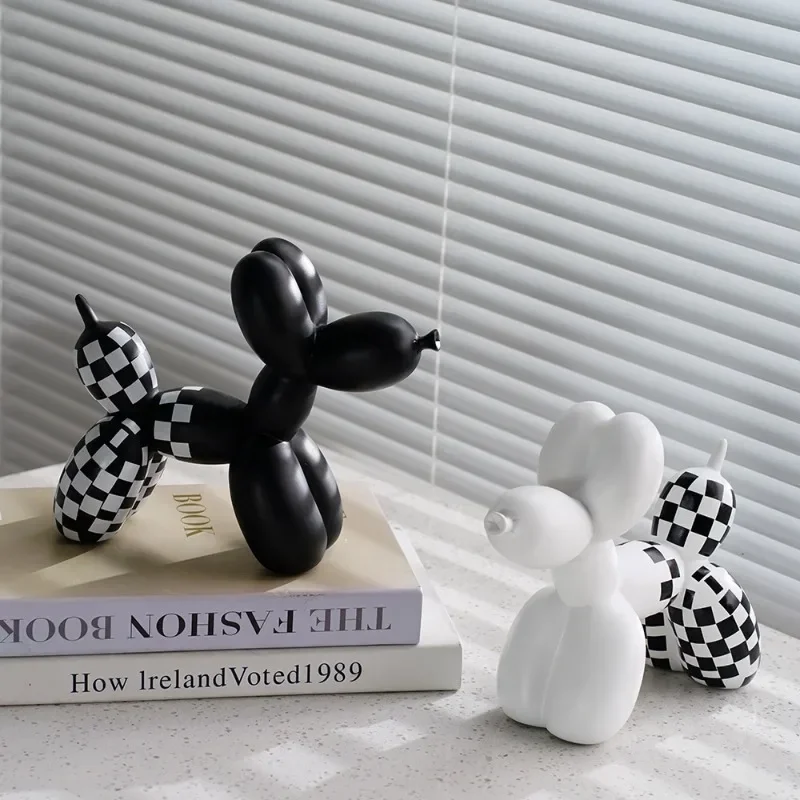 

Black & white checkered balloon dog Resin Art Decorations Indoor Outdoor Home Bathroom Kitchen Dining Room Bedroom Hallway decor