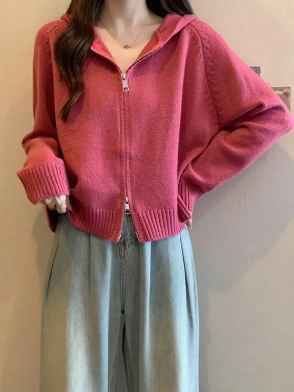 Розово-красный свитер с капюшоном верхняя одежда женский осенне-зимний больших
