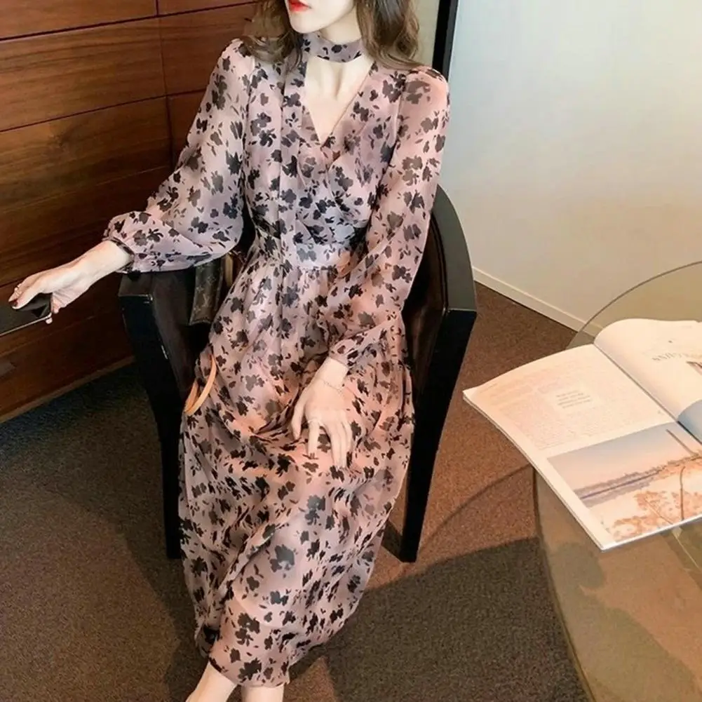

Versatile High-Waist French Style Leopard Print Maxi Dress Streetwear