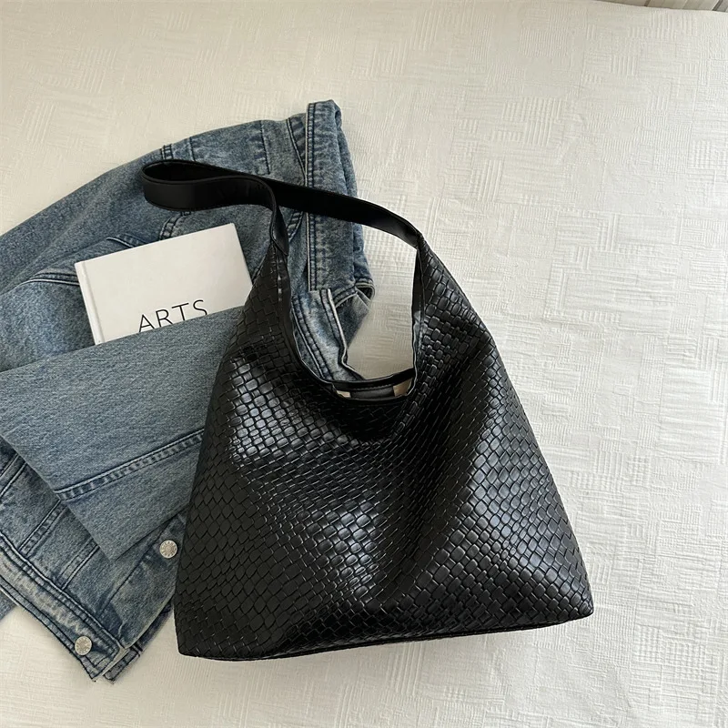 Модные плетеные сумки-тоуты для женщин вместительная сумочка на плечо из мягкой