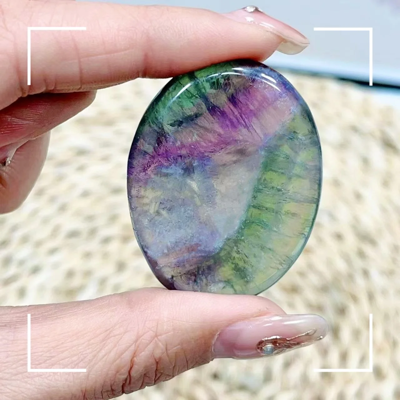 

Кристаллы для массажа лица