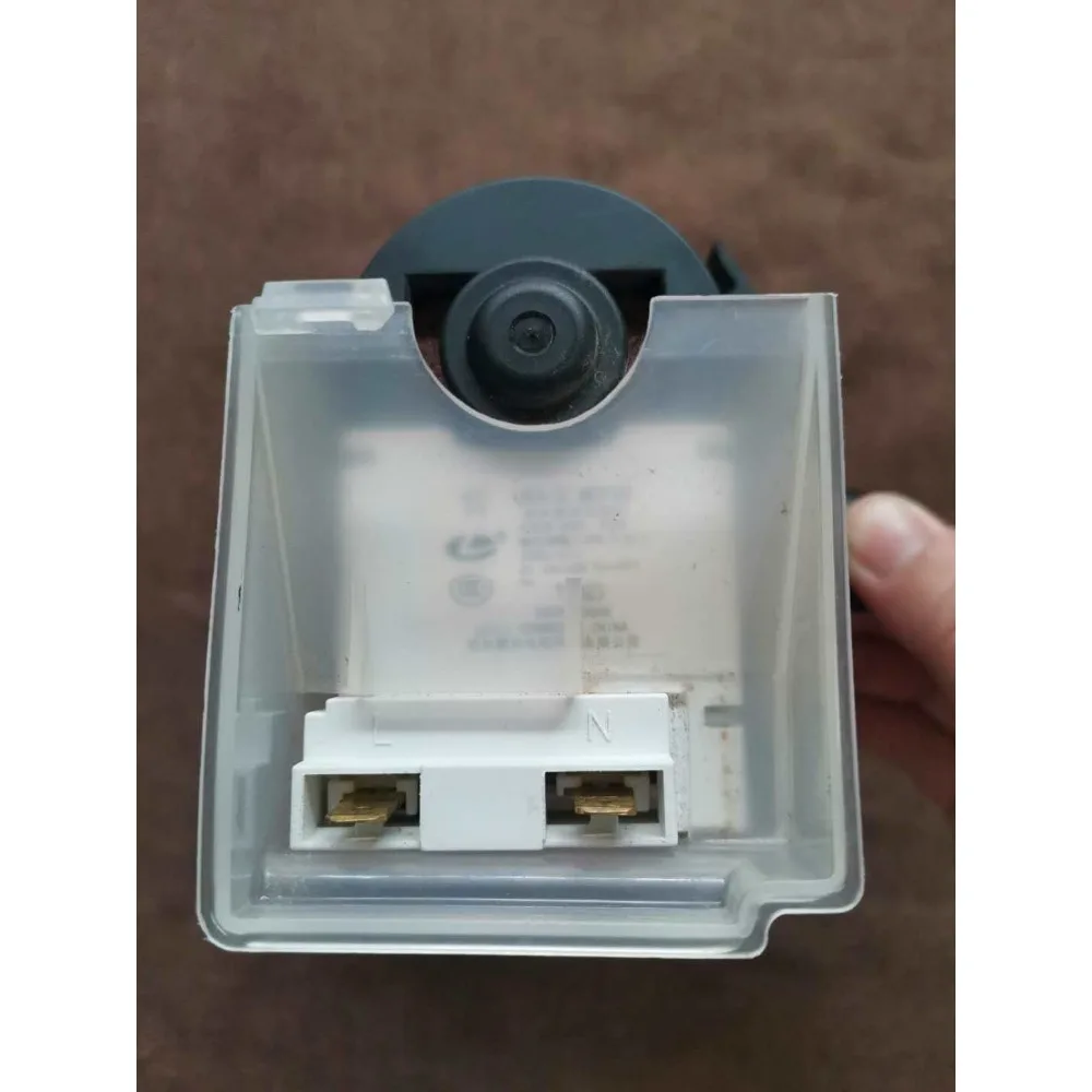 Дренажный насос для барабанной стиральной машины LG, двигатель BPX2-8 WD-N10230DN10270D (art.: 3920d45f3b25c) - 3920d45f3b25c