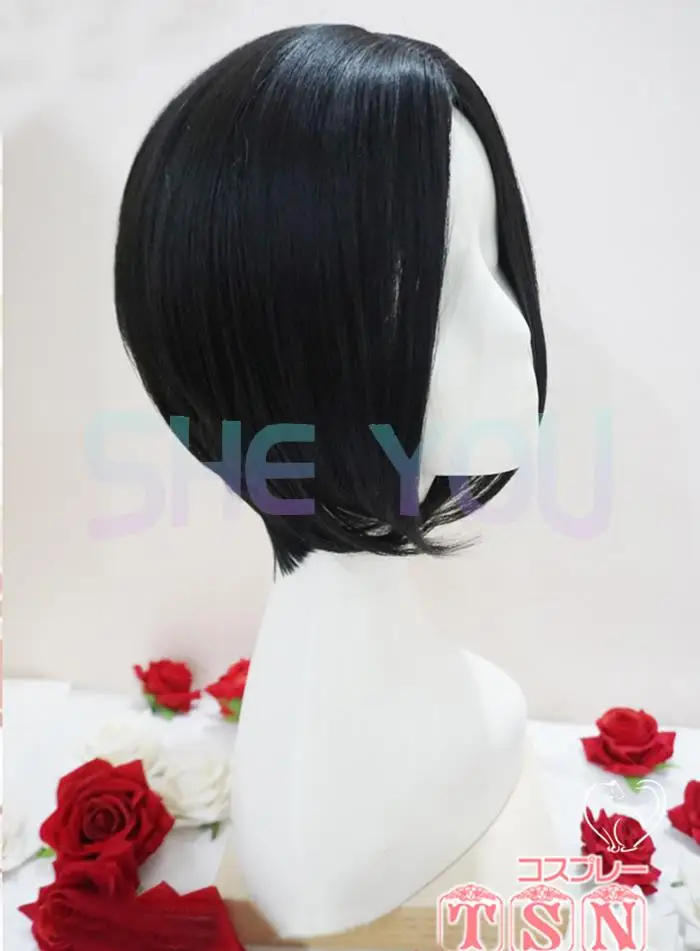 Нана Осаки черные короткие прямые проборные прически термостойкие волосы