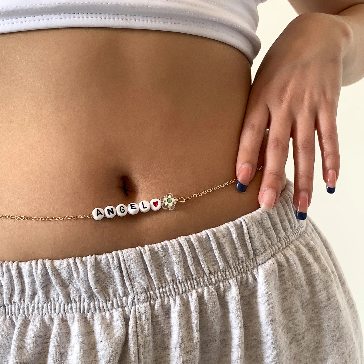 

Simple style acrylic glass flower waist chain woman