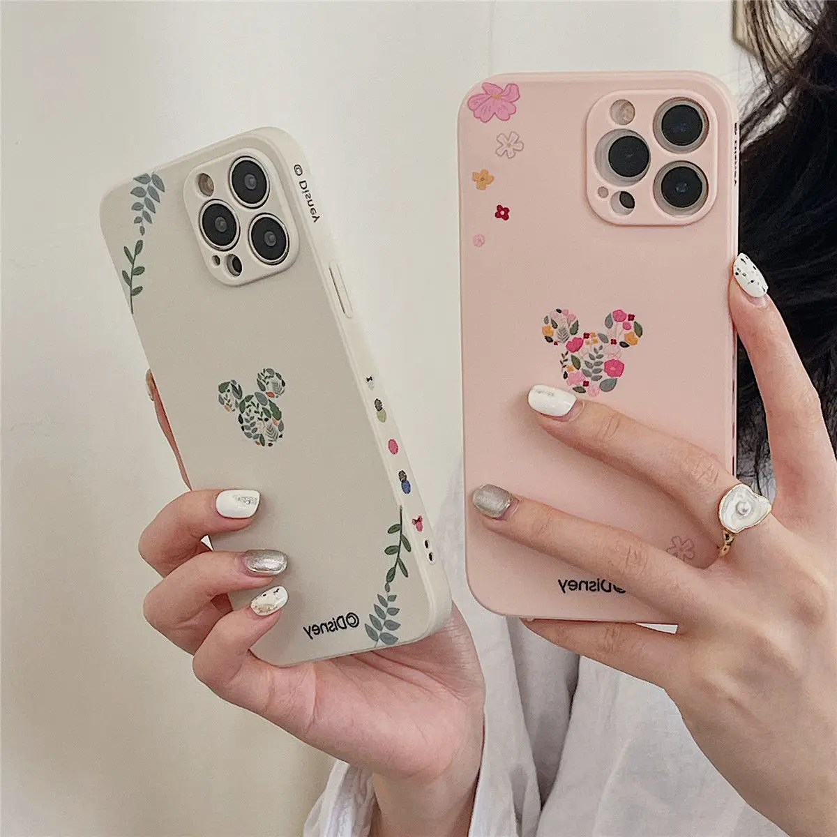 

2022 Small Fresh Mickey Minnie Phone Case Cover for Iphone 13 12 Pro Max 11 8 7 6 S XR PLUS X XS SE 2020 Mini Popular Soft Case