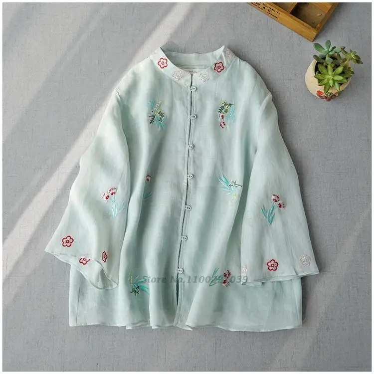 

2022 chinese vintage cheongsam top elegant retro blouse vintage hanfu national flower embroidery blouse traditional tang suit