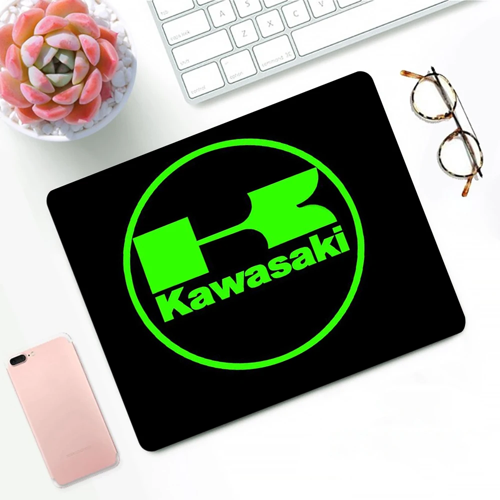 

LuxuryS Kawasakis Motorcycle Design Pattern Game mousepad Small Pads Rubber Mouse Mat MousePad Desk Gaming Mousepad Cup Mat