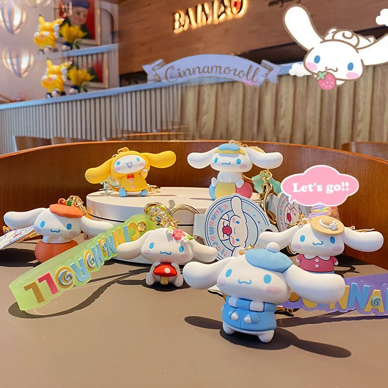 

Sanrio Kawaii Cinnamoroll Four Seasons Keychain Cute Small Bag Decoration Couple Keychain Car Key Pendant Backpack Anime Pendant