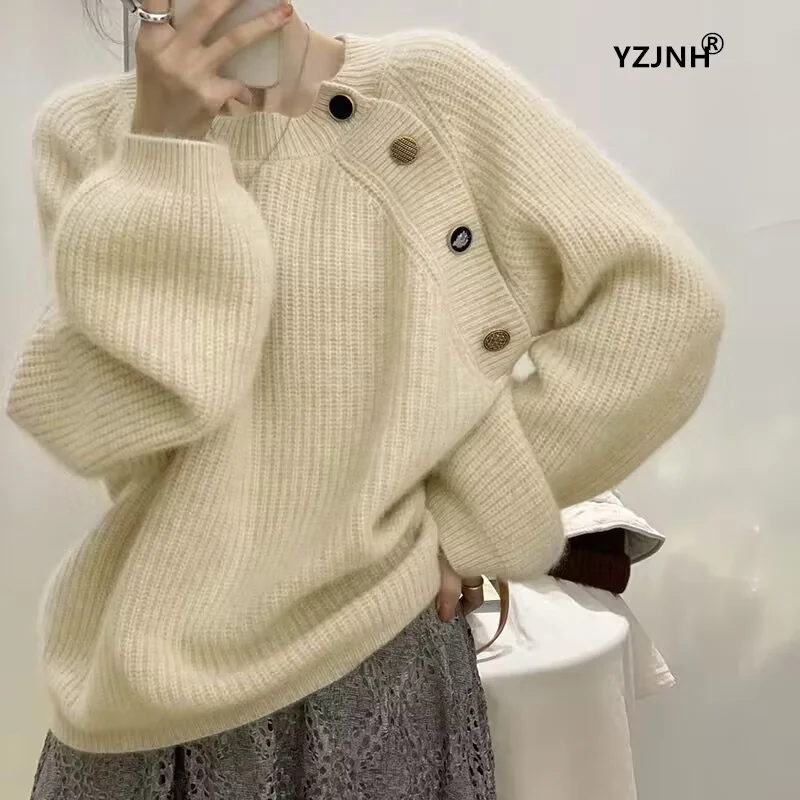 

YZJNH 2023 Autumn/Winter New Round Neck Pullover Off White Sweater for Women