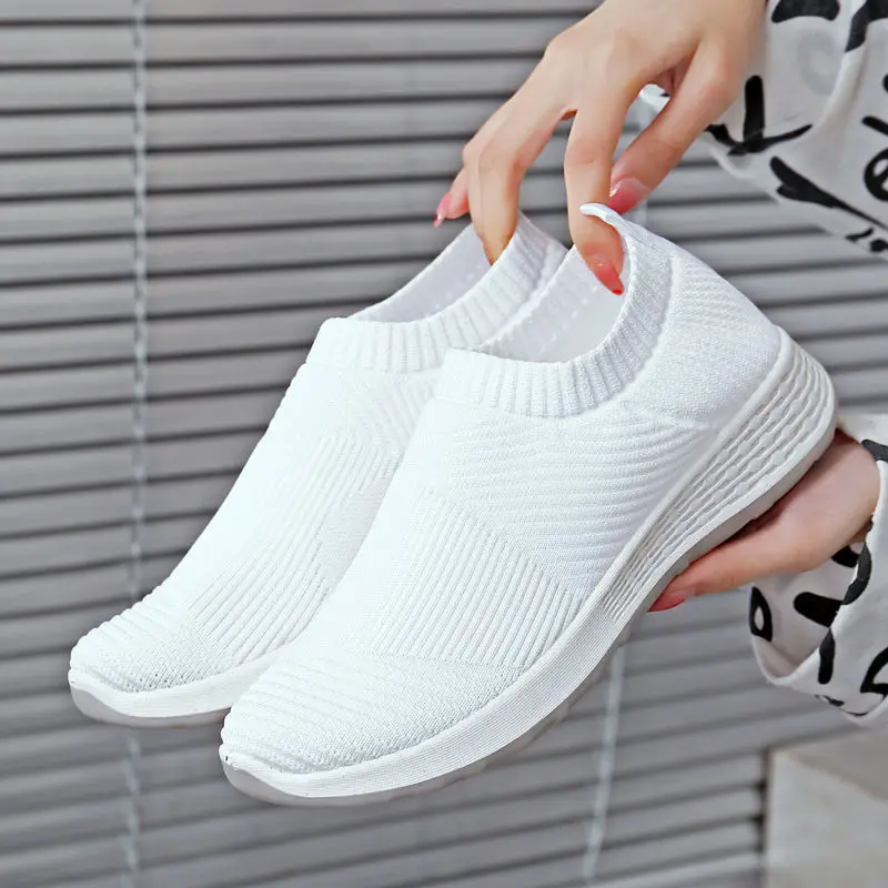 

Women's High Quality Outdoor Fashion Breathable Running Shoes Women's Walking Multi-Color ultra-Light Flat Loafers Large Size.