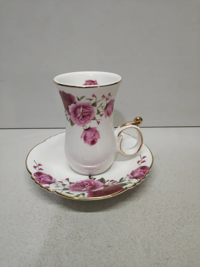 

Collection and export of old porcelain in the 1980s and 1990s European coffee cup inventory of old factory tea cup owner tea cup