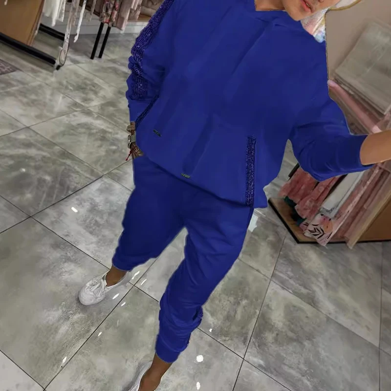 Модный костюм из двух предметов с блестками в стиле пэчворк осень-зима длинным