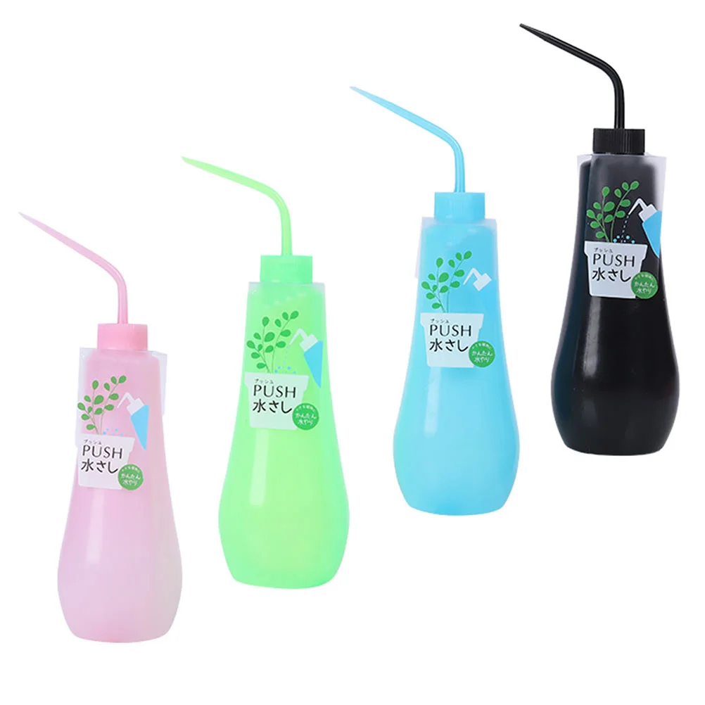 

4Pcs Household Watering Bottles Convenient Squirt Bottles Multi-function Washing Bottles