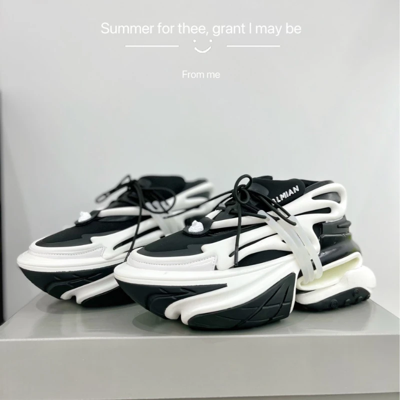 Solid color pointed toe hollow thick bottom men's sneakers air cushion elastic shoes spaceship daddy shoes ladies sneakers