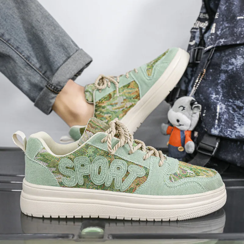 Fashion Black Printed Men Skateboard Shoes Unisex Lace-up  Men Outdoor Sport Shoes Summer Comfortable Platform Men Canvas Shoes