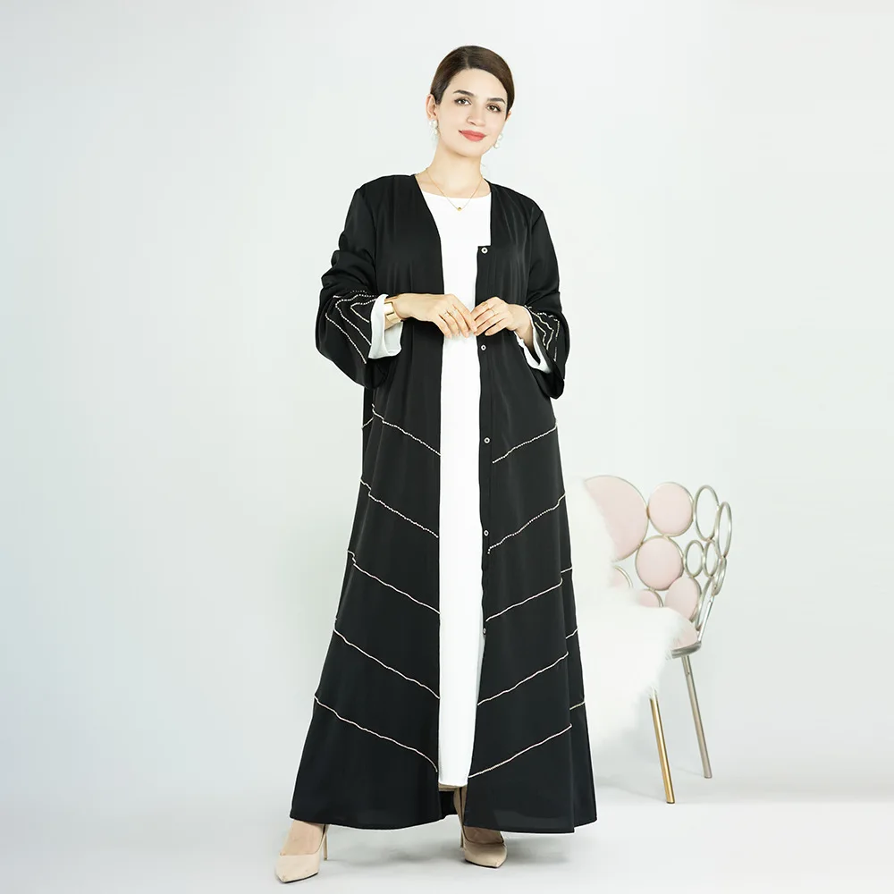 

Dubai Arabian beaded striped Muslim women's robe Ramadan luxury Abaya robe Islamic gathering fashion dress Kaftan long skirt