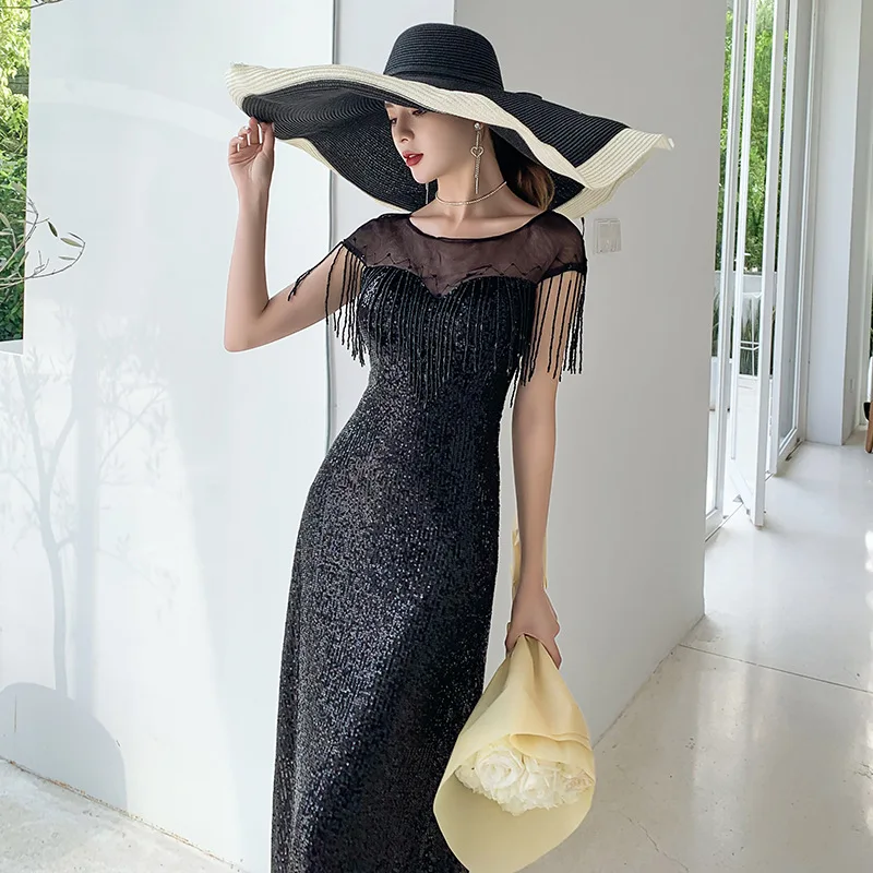 

Shining Sequins Black Evening Dresses Scoop Short Sleeves Open Back Long Prom Gowns