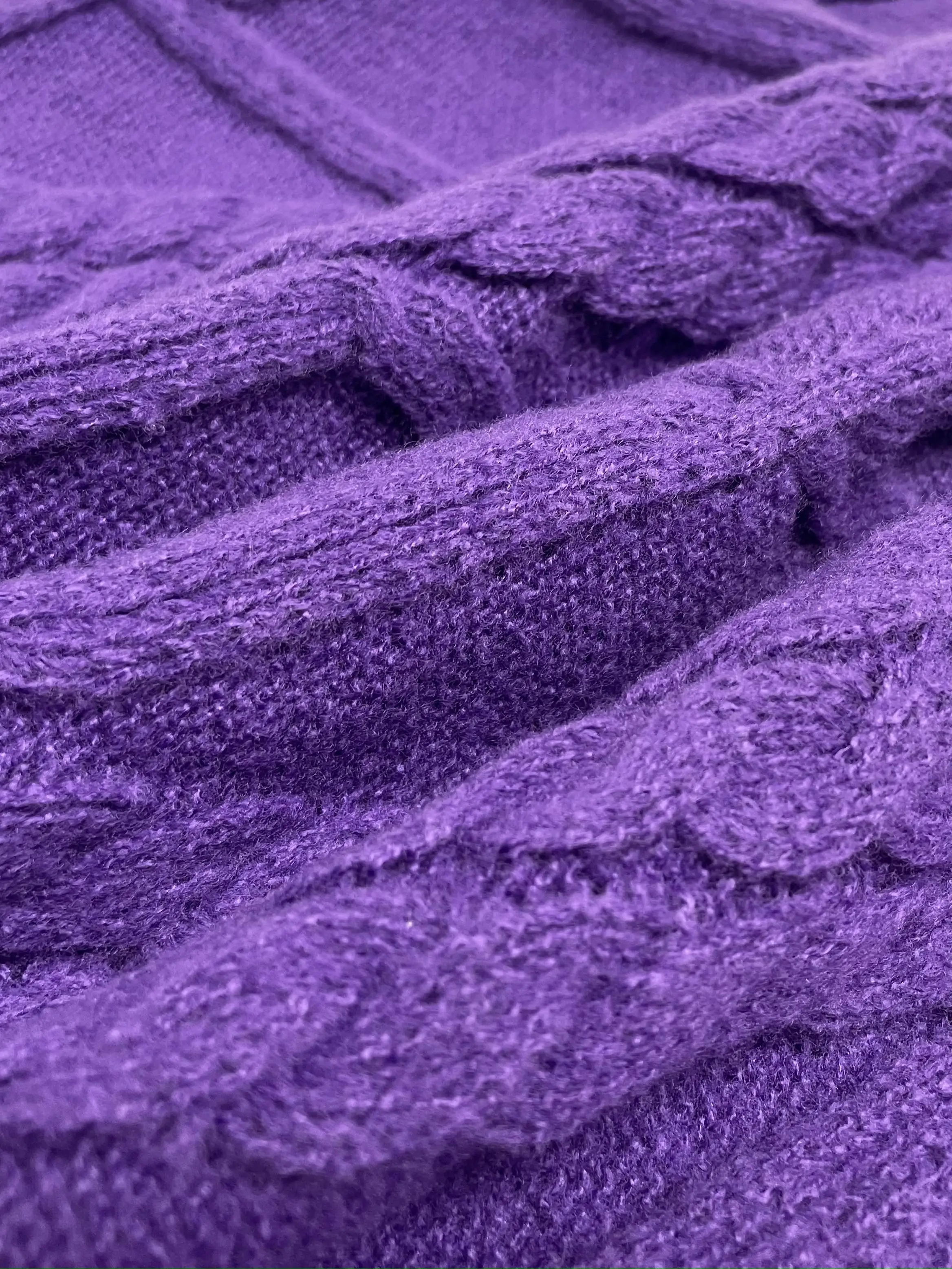 Кардиган GarbGlory TS с золотой звездой и вышивкой на пуговицах фиолетовый свитер