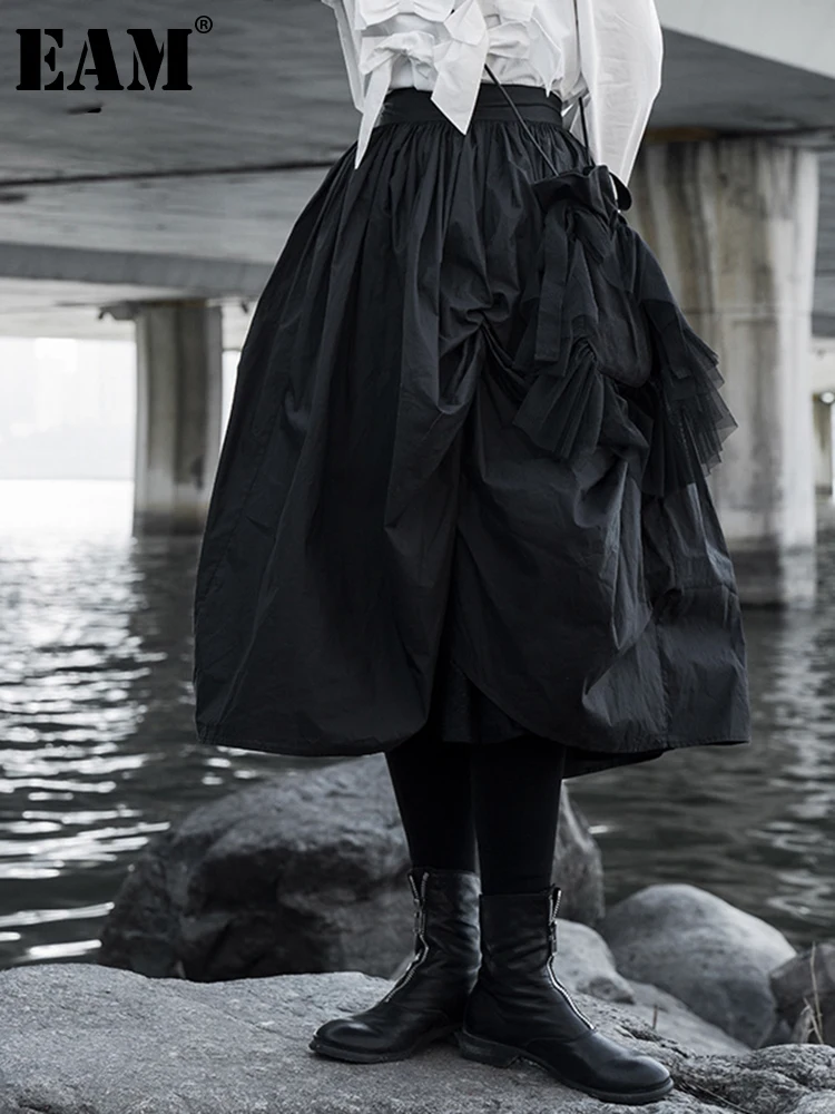 

[EAM] High Waist Black Irregular Pleated Temperament Half-body Puffy Skirt Women Fashion Tide New Spring Autumn 2022 1DD6213