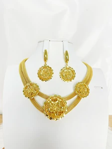 Gold Colour Plated Necklace Earring Set Beautiful Fashion Trend Sweet Romantic Party Wedding