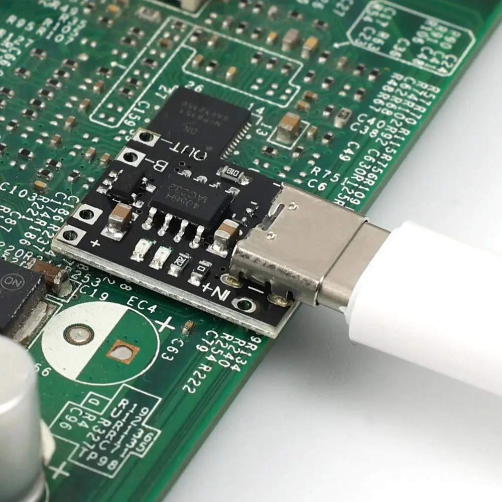 Фото Универсальная зарядная плата USB Type-C для литиевых аккумуляторов 3.7В (1-20 шт.) с защитой от перезаряда и разъемами №5