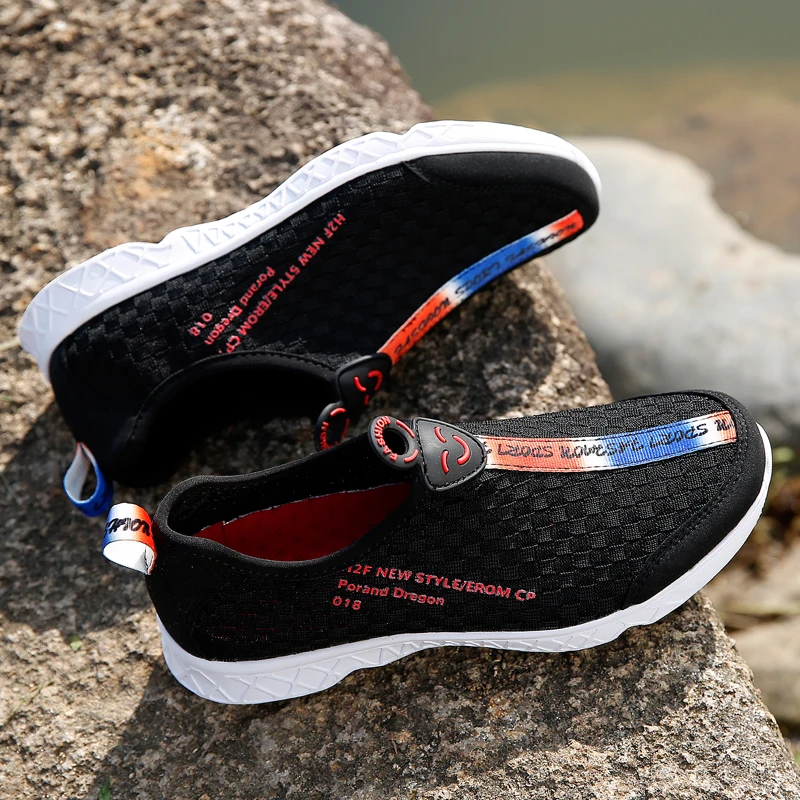 Swimming for Couple Sneakers Men Womens Walking Shoes Flat Water Shoes Non-Slip Black Outdoor Casual Footwear Size 35-45