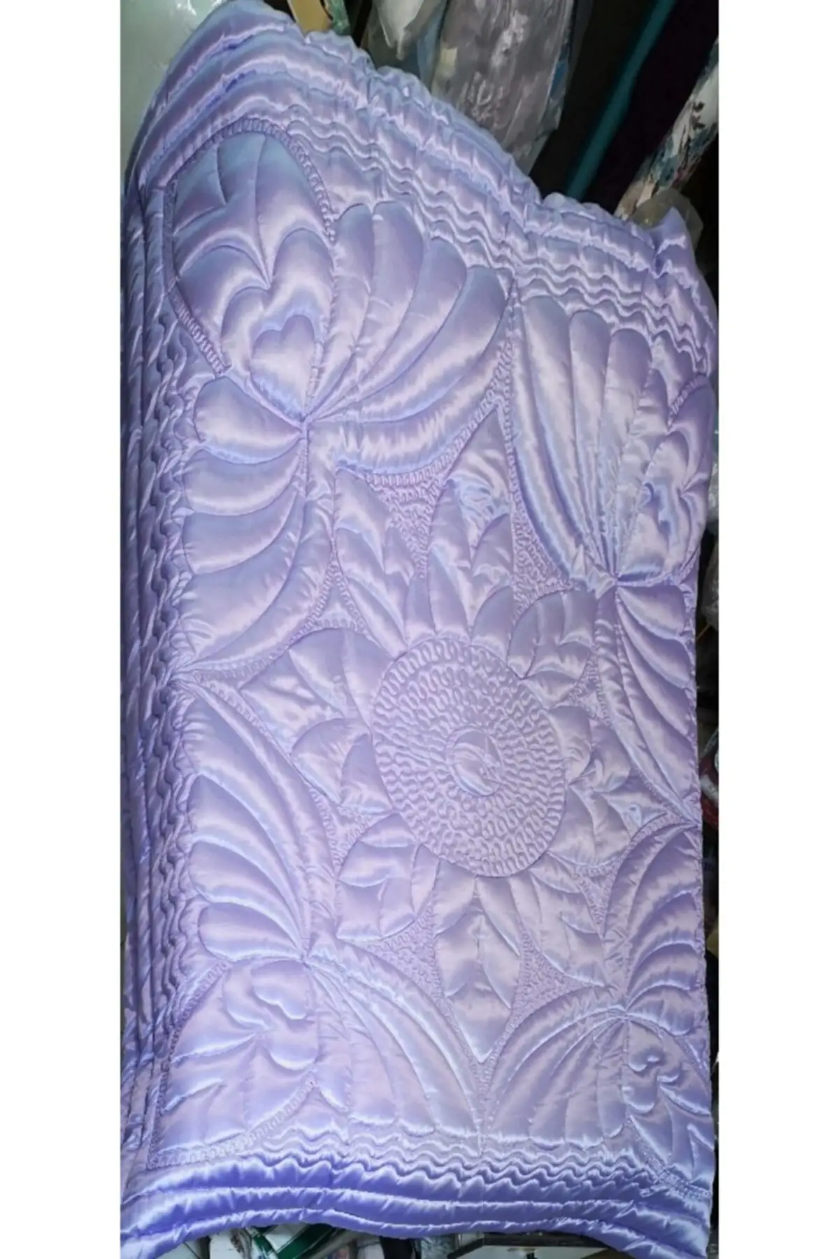 

Satin Handmade Double Quilt