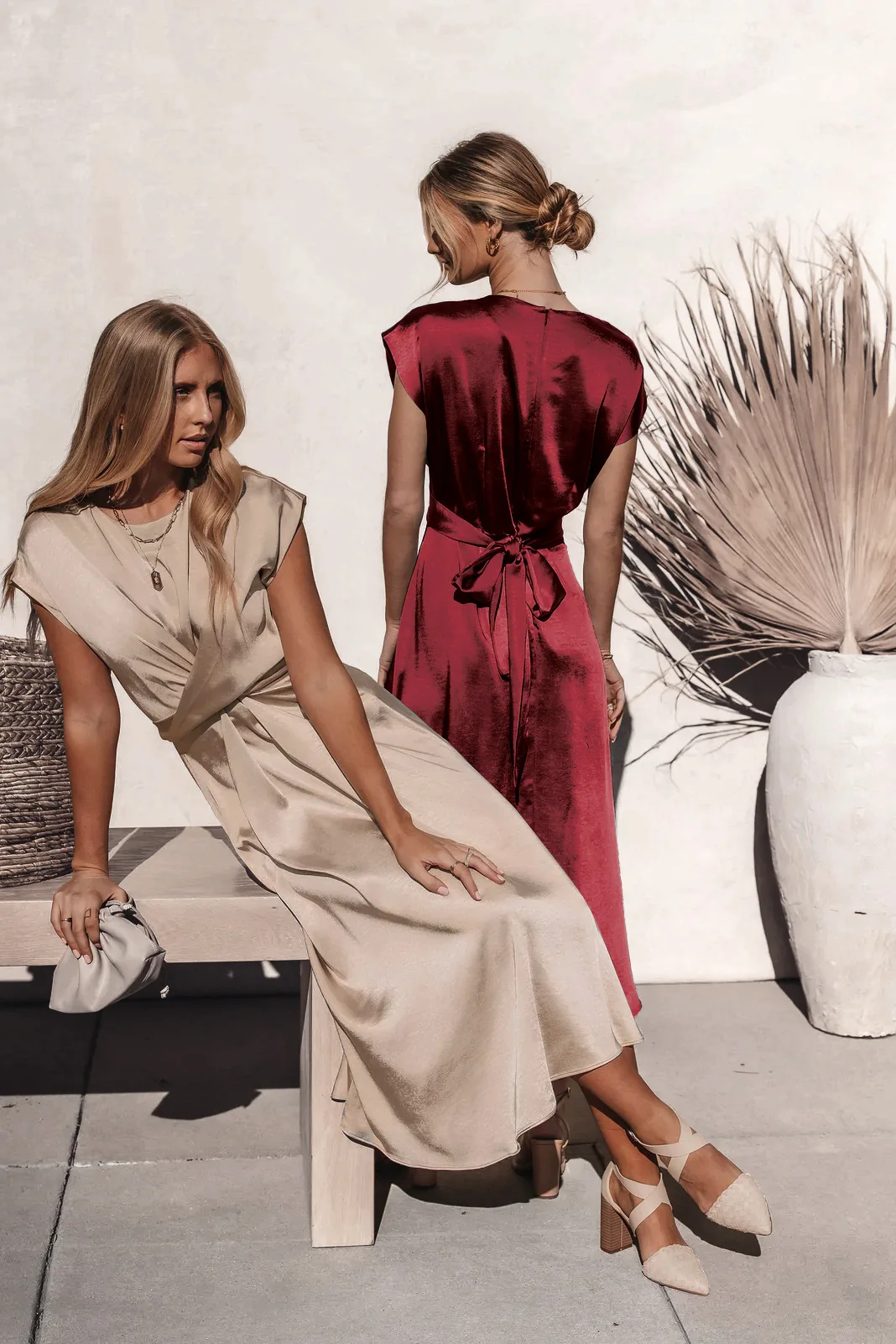 

Женские платья, Новинка лета 2023, элегантное Плиссированное атласное однотонное соблазнительное женское длинное платье без рукавов, вечерн...