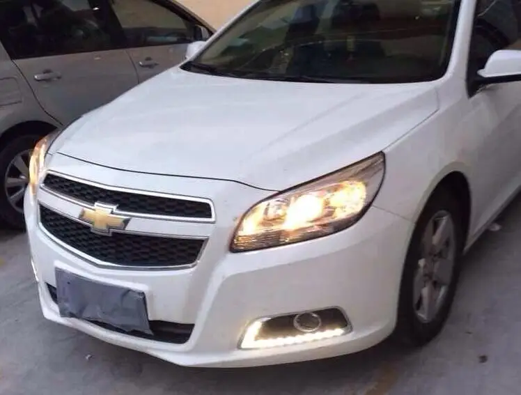 Автомобильный бампер фара для Chevrolet Malibu дневное освещение 2012 ~ 2015 светильник DRL