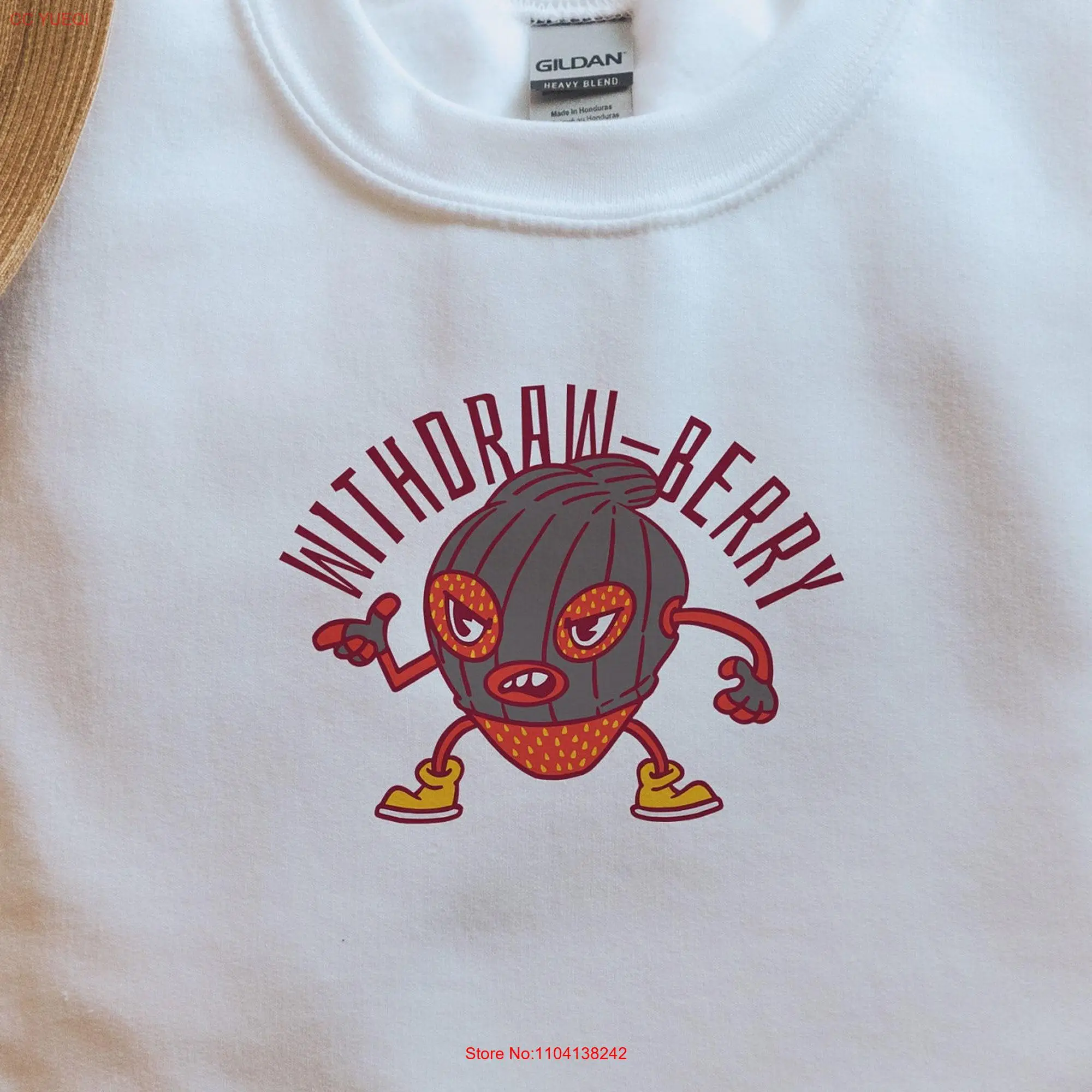 Женская футболка с длинным или коротким рукавом и принтом клубники