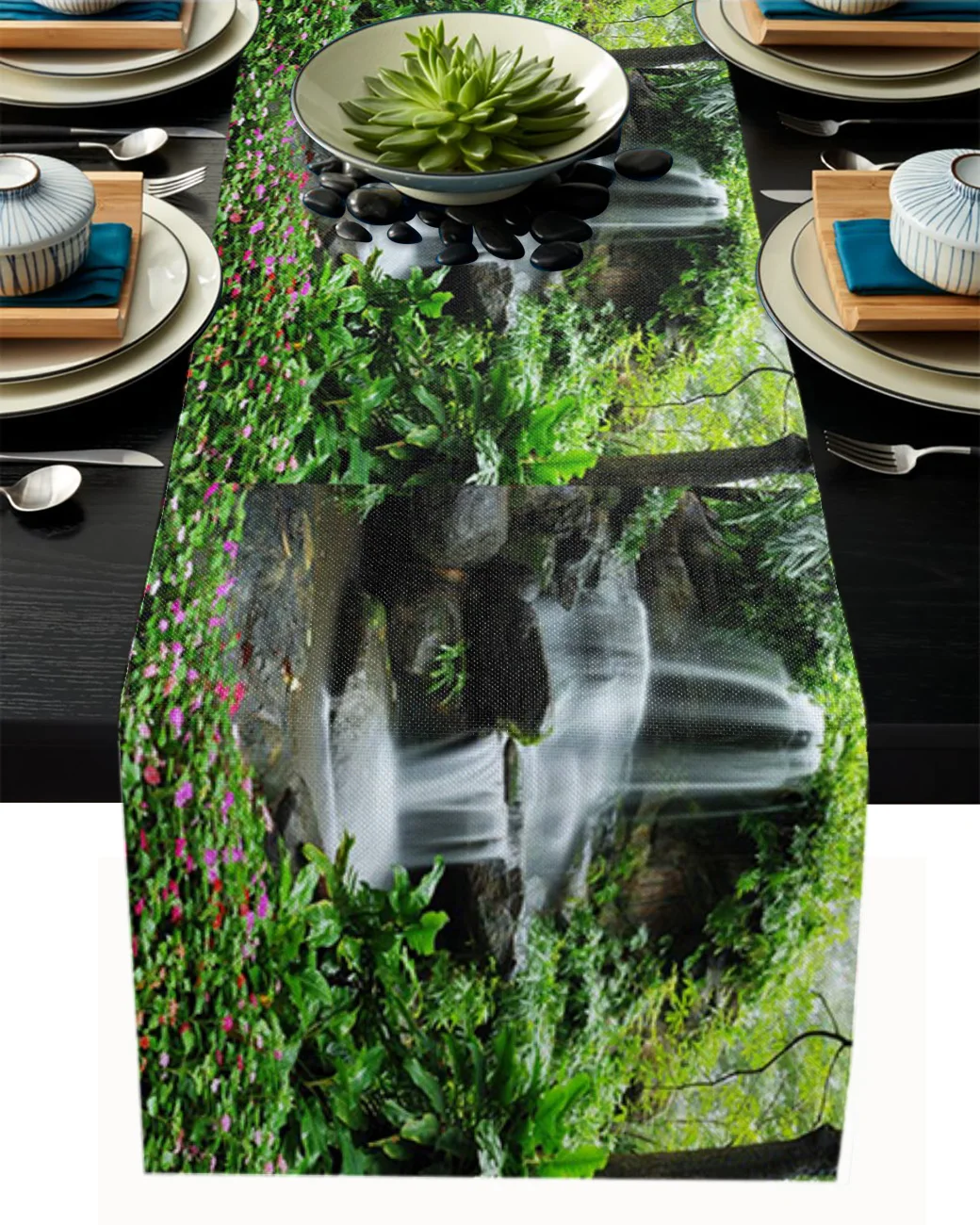 

Скатерть для стола «Водопад» из хлопка и льна