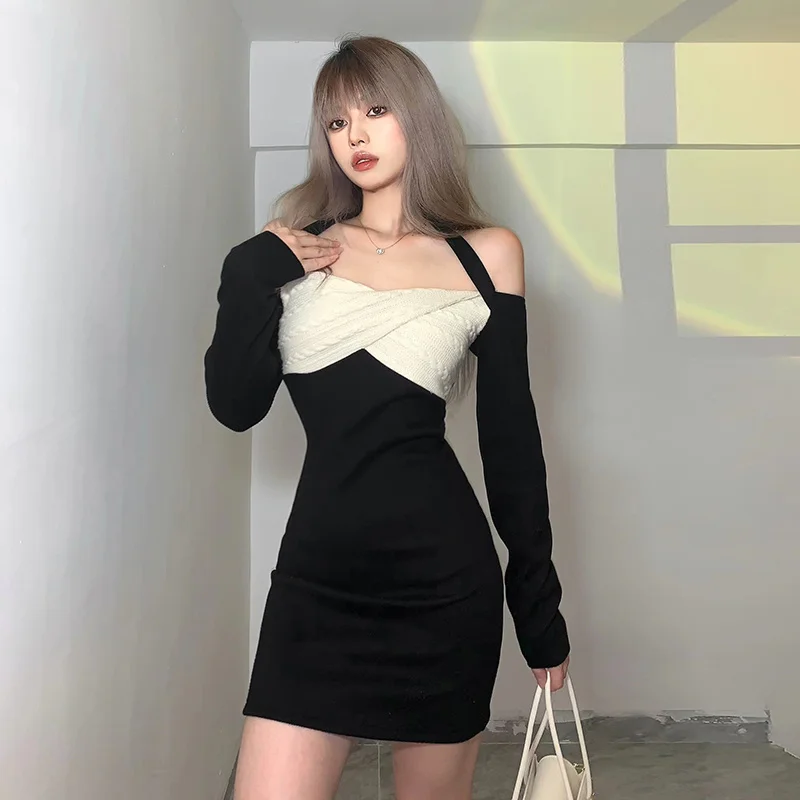 

Женское платье без бретелек во французском стиле