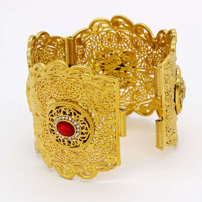 

Женский браслет с позолотой 18 карат, DD10238