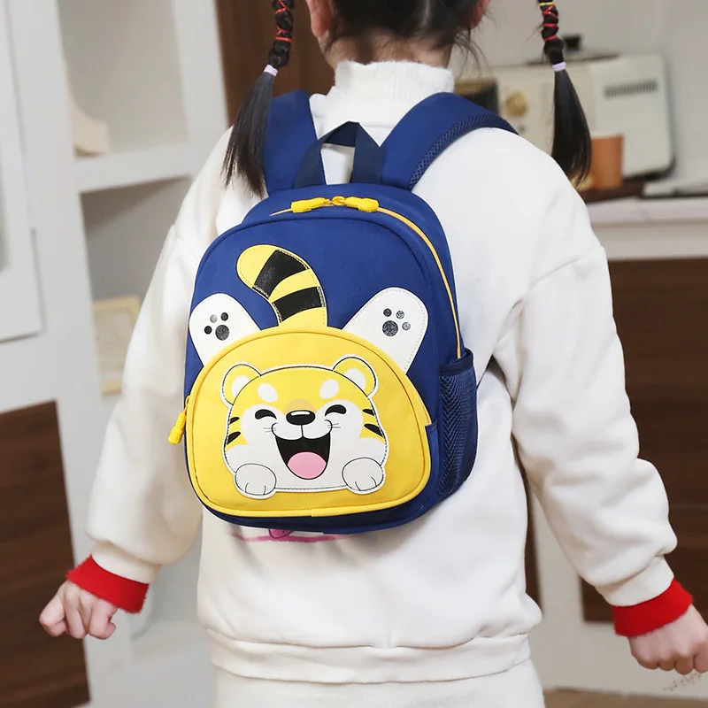 Cute Cartoon Fashion Kitten Children's Waterproof School Bag Kindergarten Backpack 2-5 Years Old Boys and Girls Backpacks