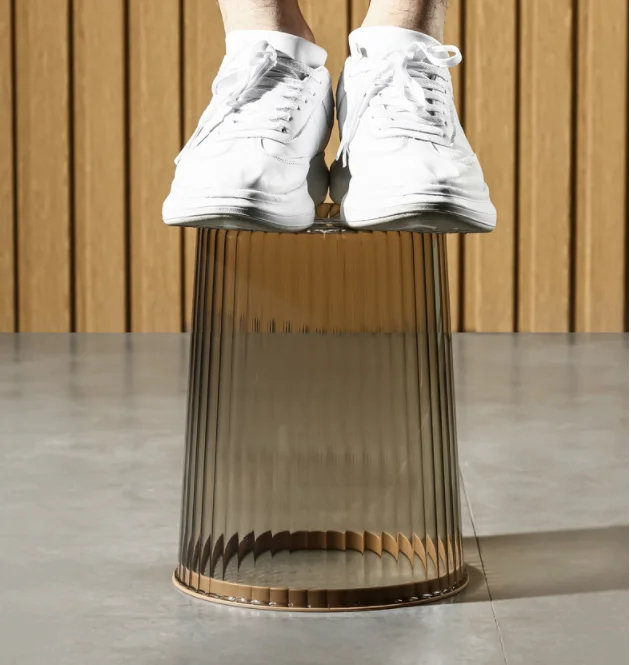 

Мусорная корзина для дома, гостиной, легкая, роскошная, высококачественная, прозрачная, простая, для спальни, креативная, без крышки, корзина...