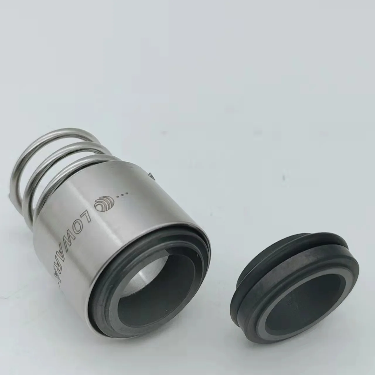 

LWL-16S, LWL-16-X Торцевые уплотнения балансового типа (размер вала 16/20 мм) для LO-WARA e-SV, для насосов серии EBA-RA EVMSG5