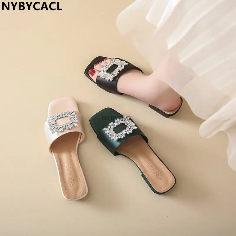 

Женские летние шлепанцы 2023, элегантные сандалии на плоской подошве, женская модная уличная пляжная обувь, сланцы, женские сексуальные новые шлепанцы