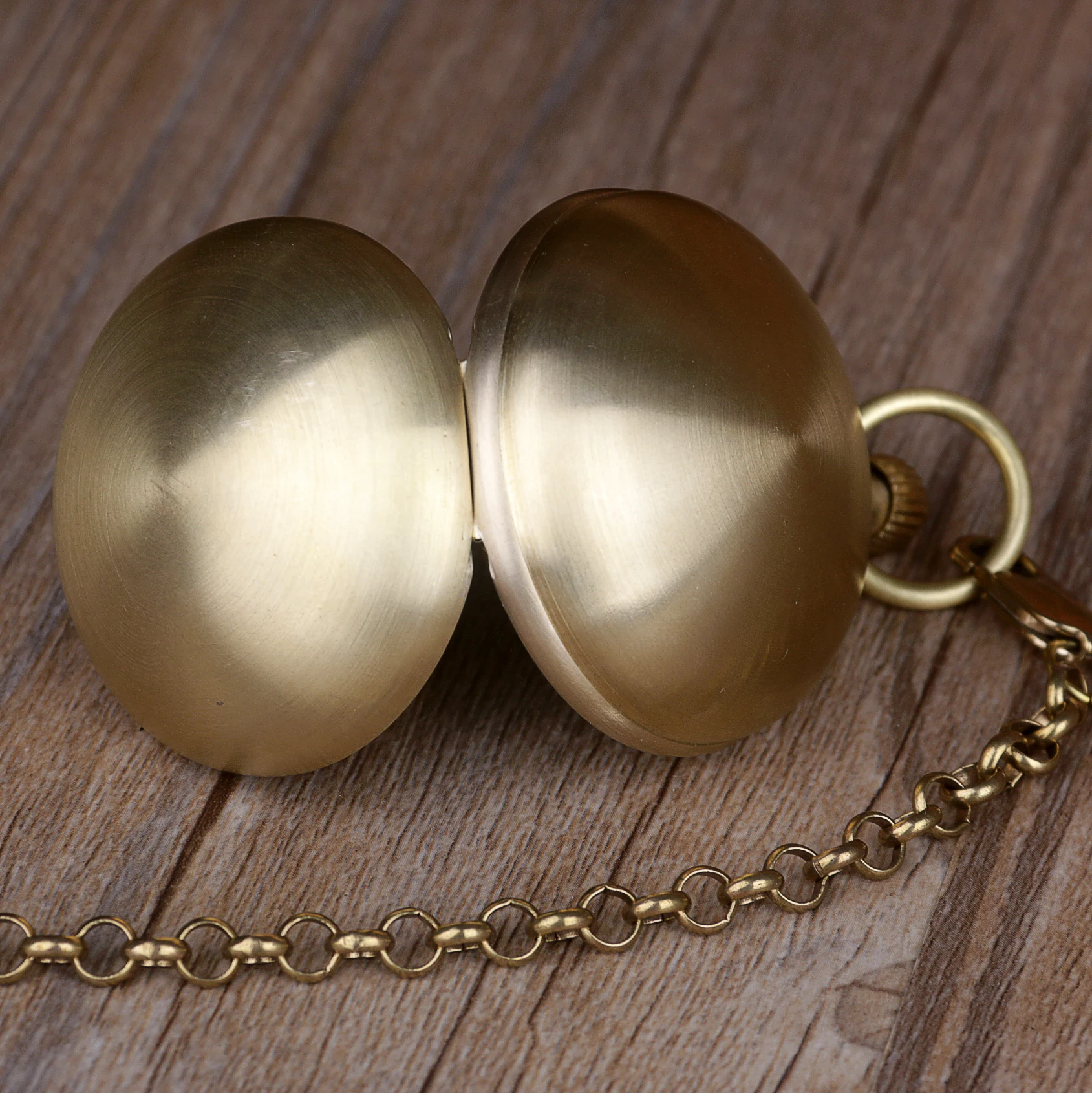 Gold Round Vintage Flip Mechanical Pocket Watch Strap Chain Pendant Clock Mens Womens Roman Numeral Display Fashion Gift