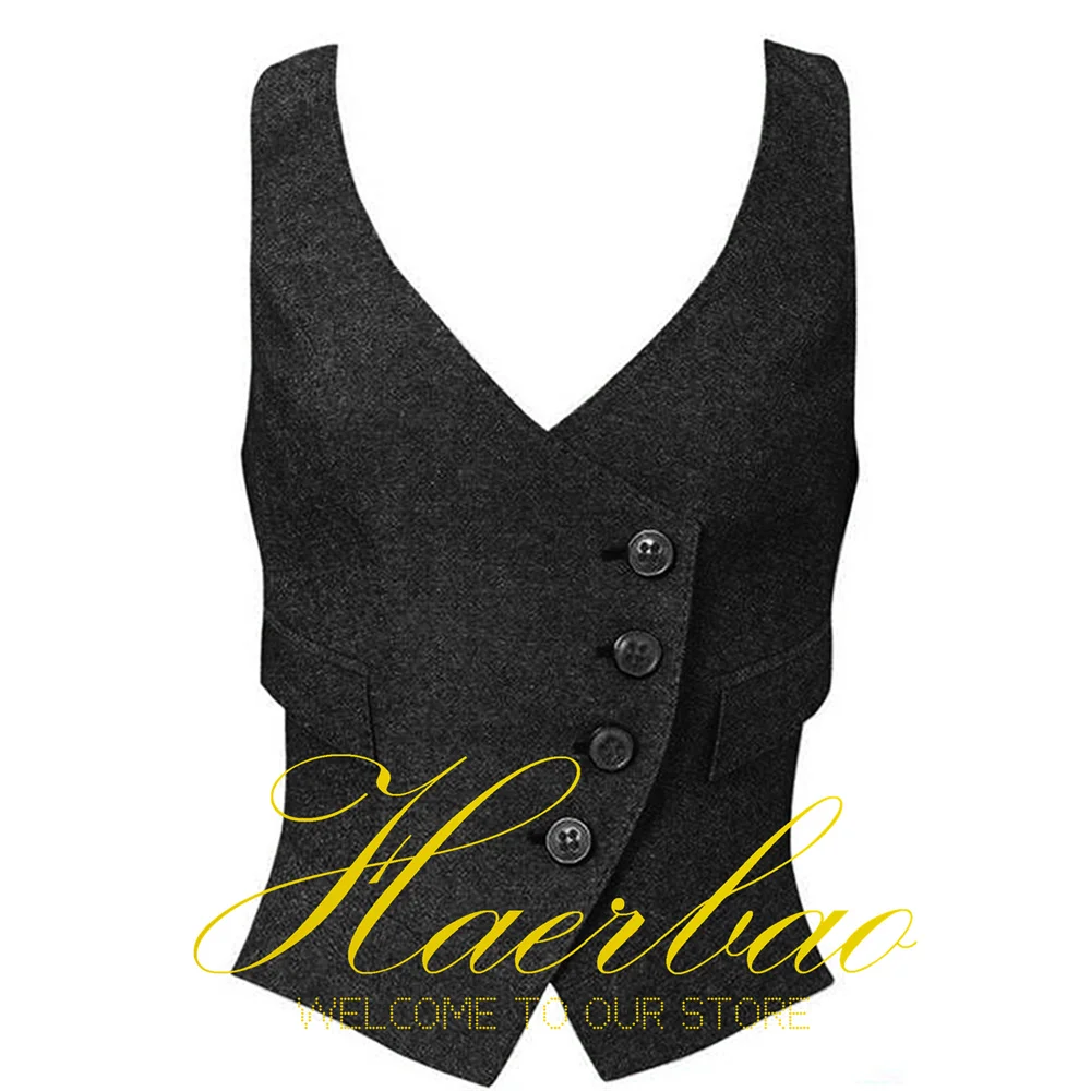 Рисунок 4 - Женский жилет, шерстяная куртка без рукавов