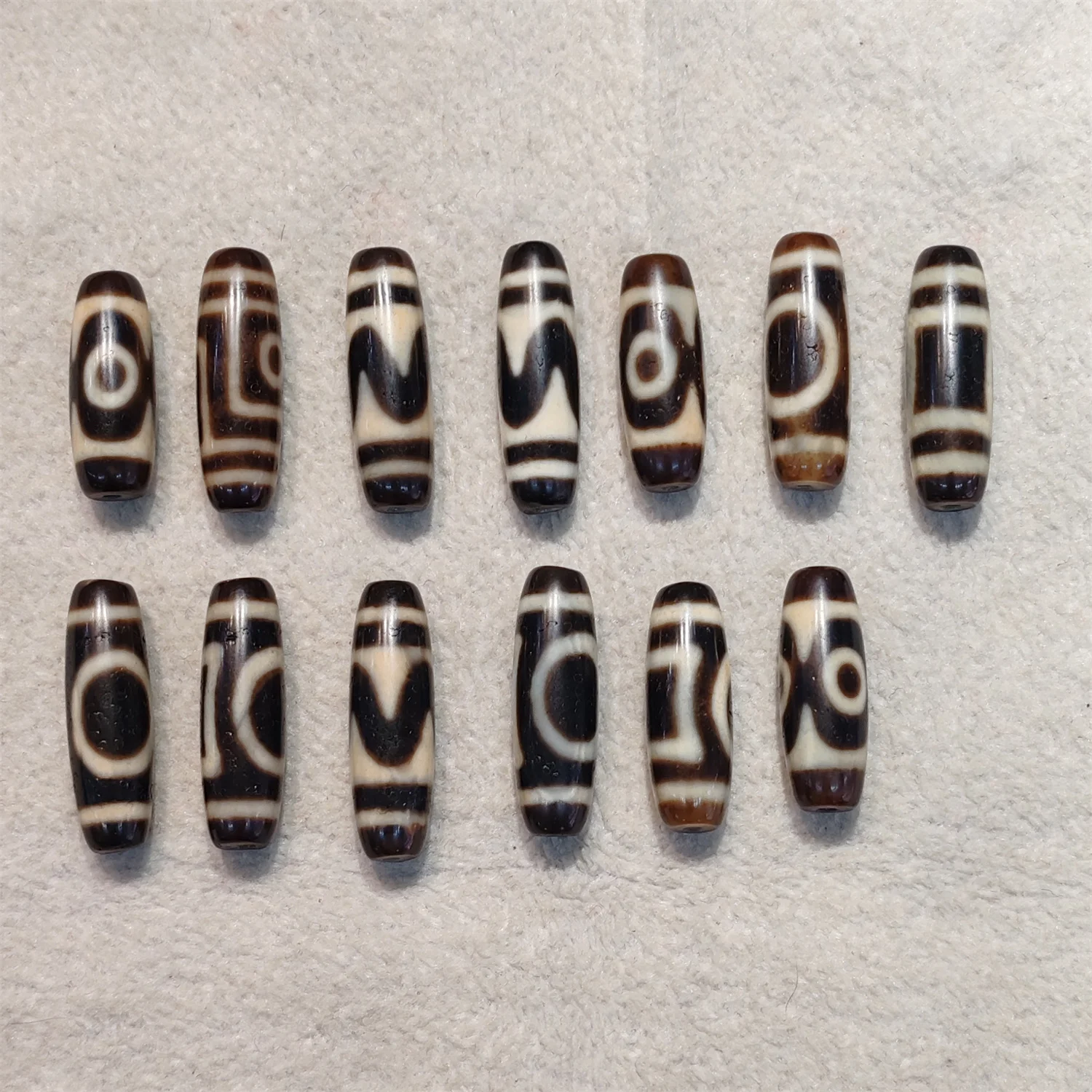 1 шт./лот натуральный Старый Агат Dzi старый материал зуб желтый 30 мм выветривающие