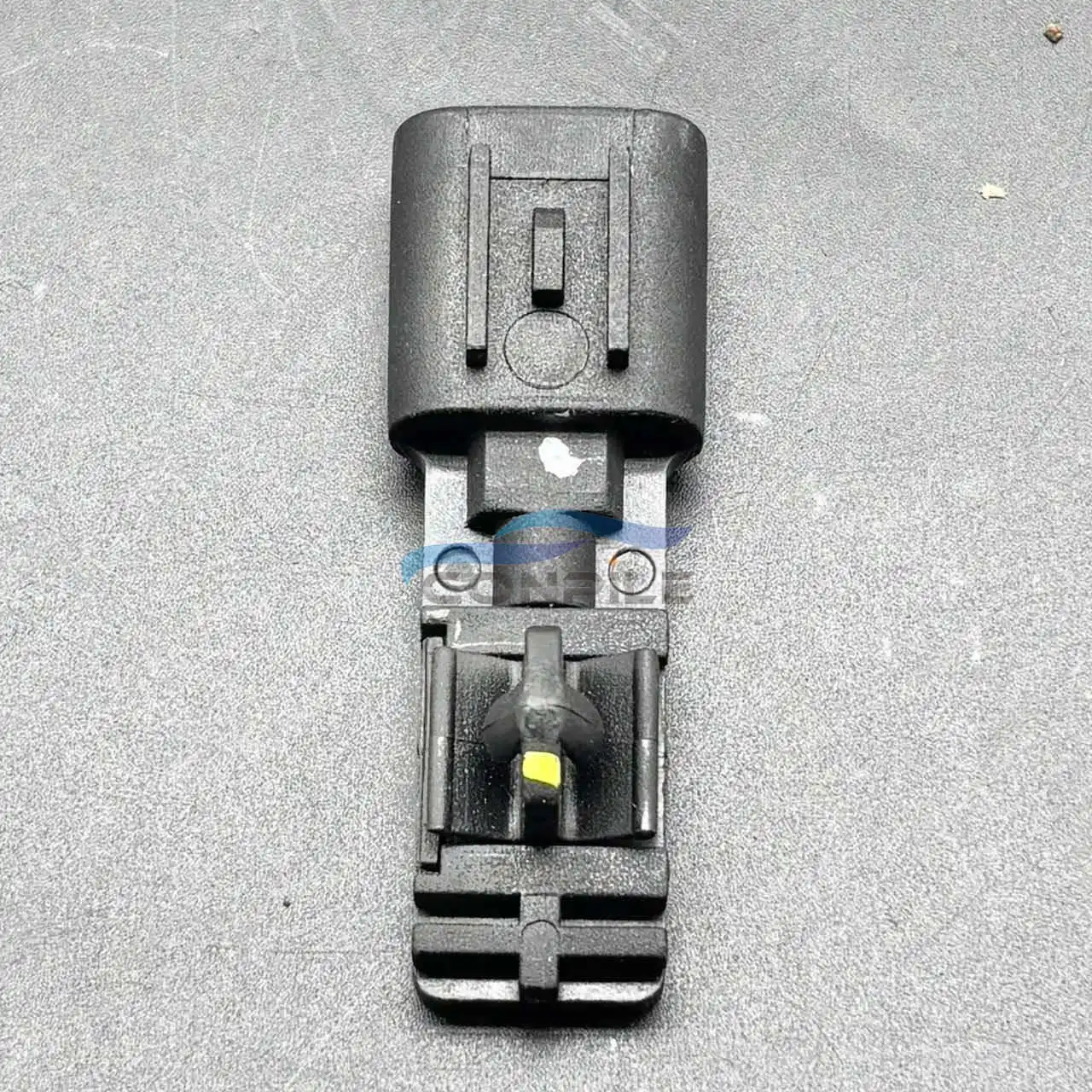 

Наружный датчик температуры для GWM Great Wall Haval H1 H2S H3 H4 H5 H6 M2 M4 M6 F5 F7 c30 C50 V80