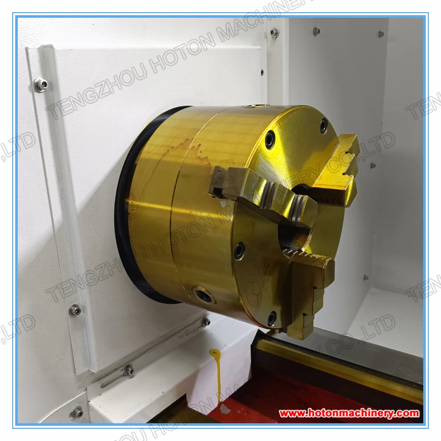 Полностью линейный направляющий способ Горизонтальный токарный станок Hine CK6160