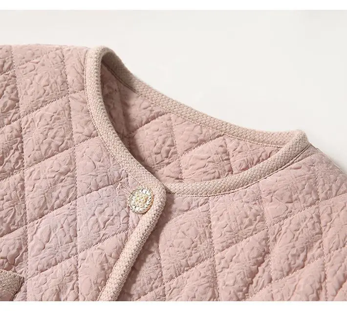 Women's coat 2022 autumn winter new Elegant temperament Ladies V-neck Lightweight Foldable Female Parkas Jacket