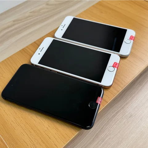 Смартфон Apple iPhone 8, 2/64ГБ, 2/256ГБ, global, Б/у