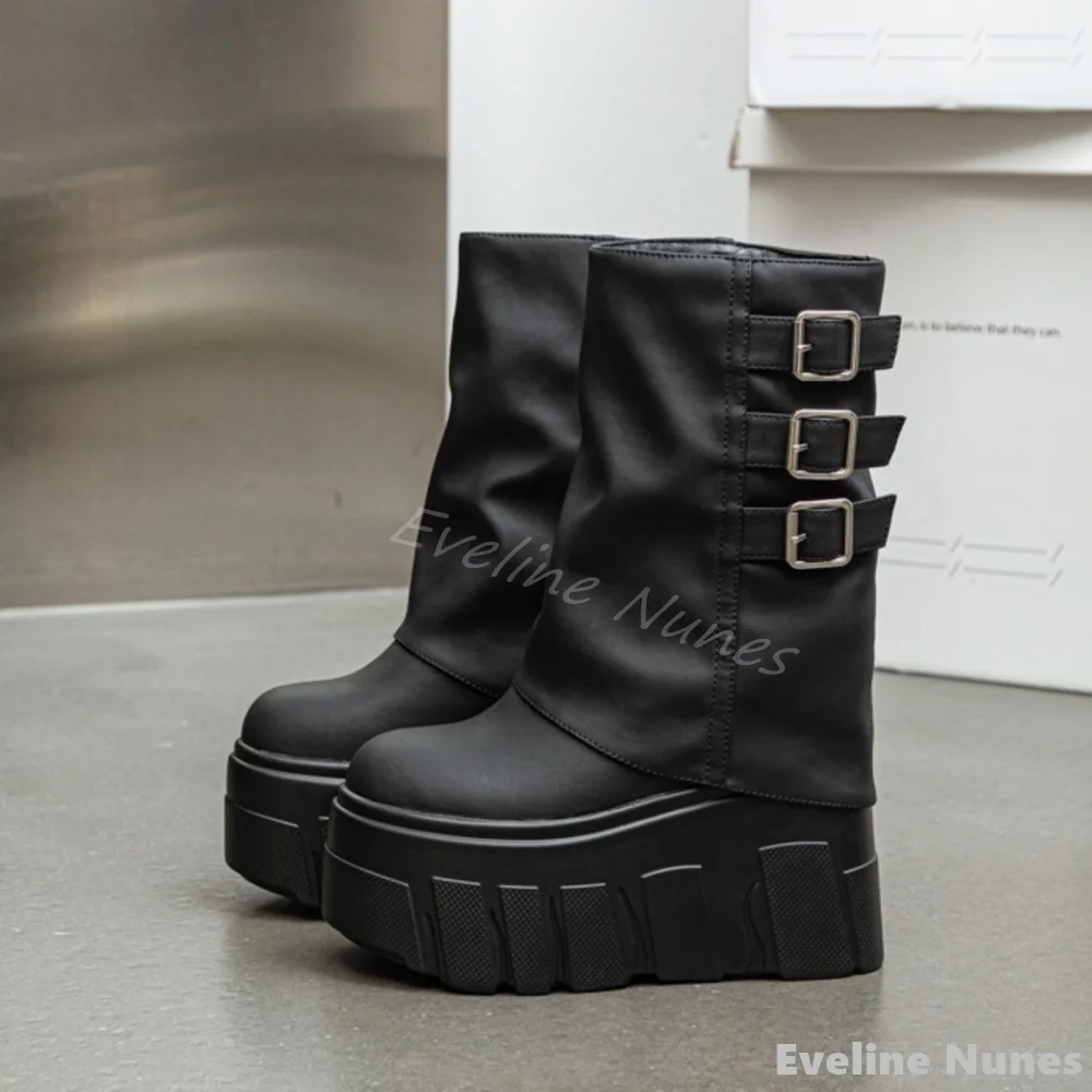 Брючные ботинки с круглым носком и толстой подошвой. Женские пряжкой на ремне