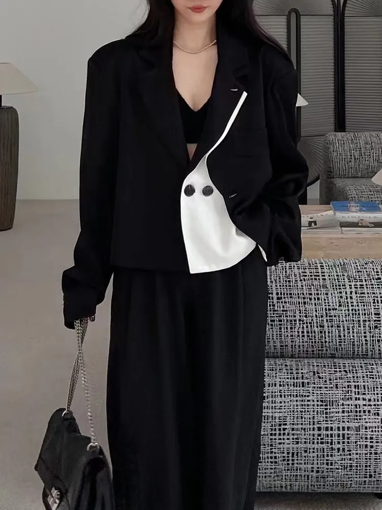 Рисунок 4 - Женский блейзер с отложным воротником BPN