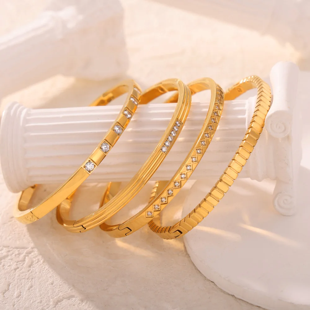 Круглые браслеты из нержавеющей стали с кубическим цирконием