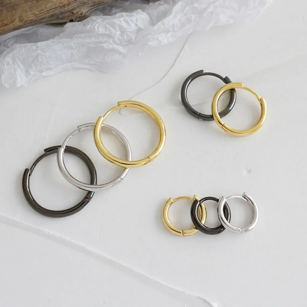 

Korean Sterling Silver Minimalist and Versatile Geometric Ring Earrings Female Personality Gilded Gold and Silver Earrings