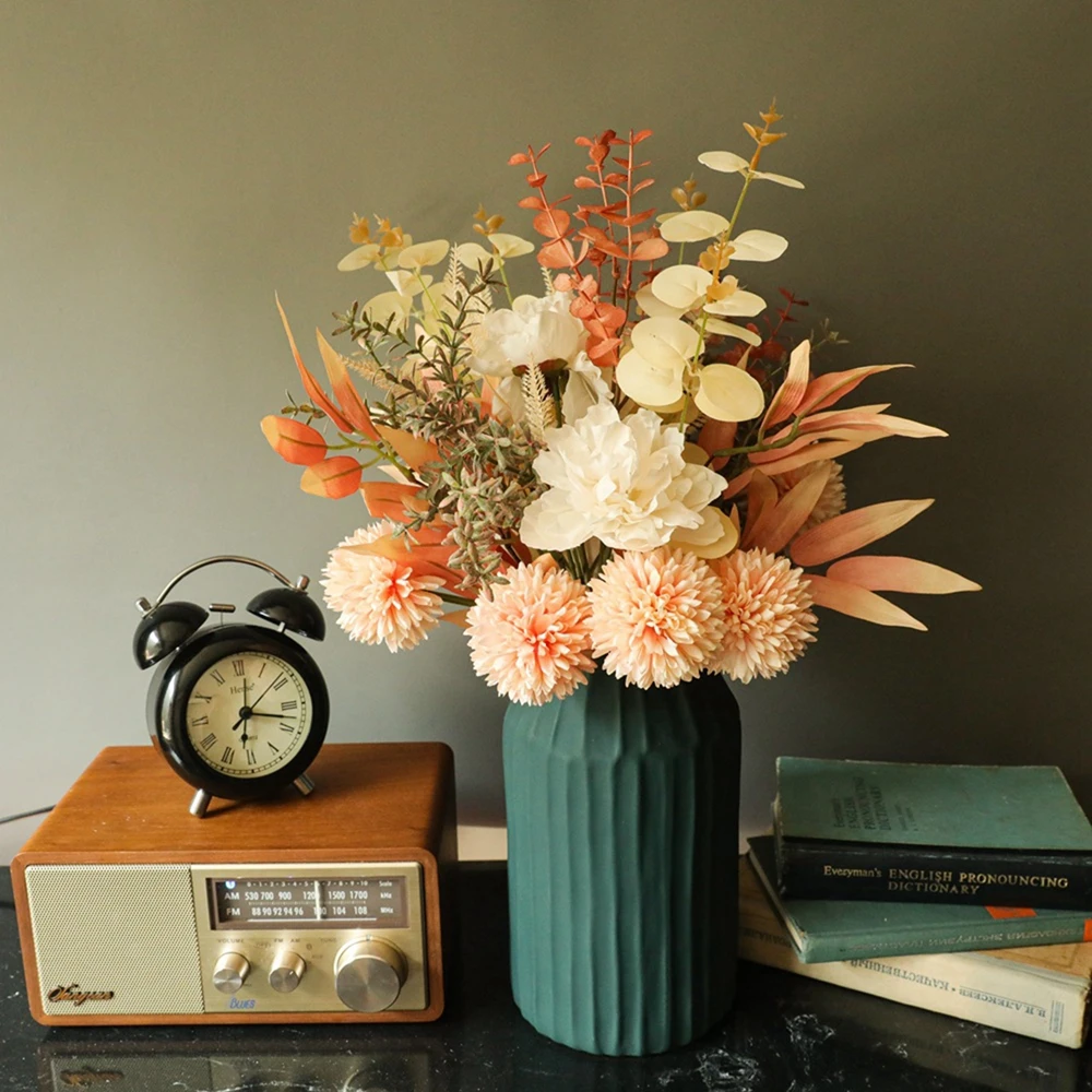 

Artificial Flowers Mixed Silk Flowers Rose Bouquet Faux Hydrangea Flora for Wedding Centerpieces Arrangement Home Party Decor